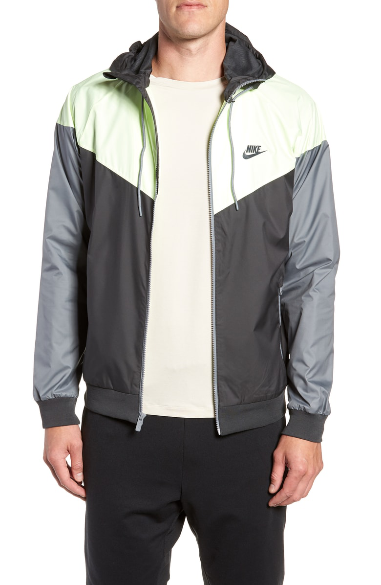nike windrunner volt