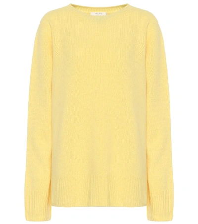 The Row Sibel Oversized Wool And Cashmere-blend Sweater In Pastel Yellow