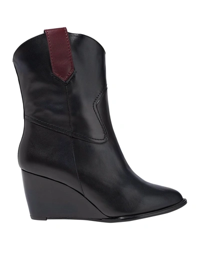 Robert Clergerie Ankle Boot In Black