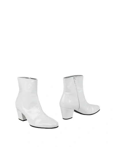 Alexa Chung Ankle Boots In White