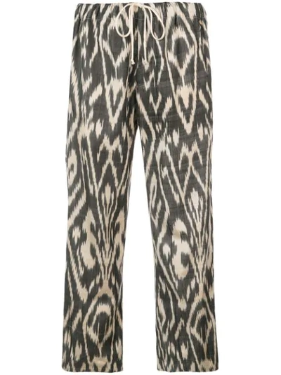 Oscar De La Renta Ikat-patterned Cropped Pants In Black