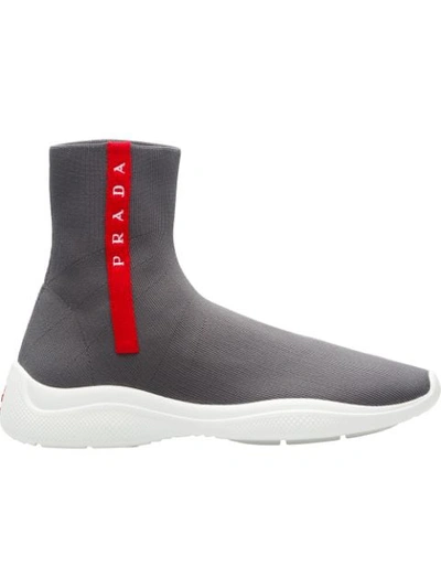 Prada Klassische High-top-sneakers - Grau In Grey