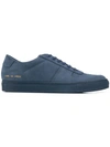 Common Projects Classic Tennis Shoes In Blue