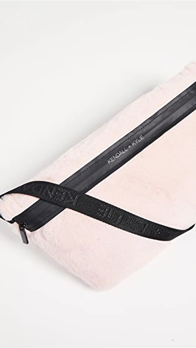 Kendall + Kylie Lincoln Fanny Pack In Blush