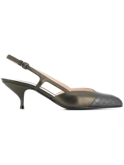 Bottega Veneta Asymmetric Pointed Pumps In Grey