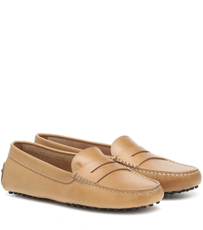 Tod's Gommino Driving Shoes In Leather In Beige
