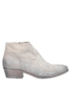 Strategia Ankle Boots In Dove Grey