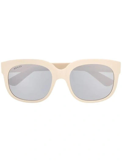 Gucci Classic Mass-shape Sunglasses In Neutrals
