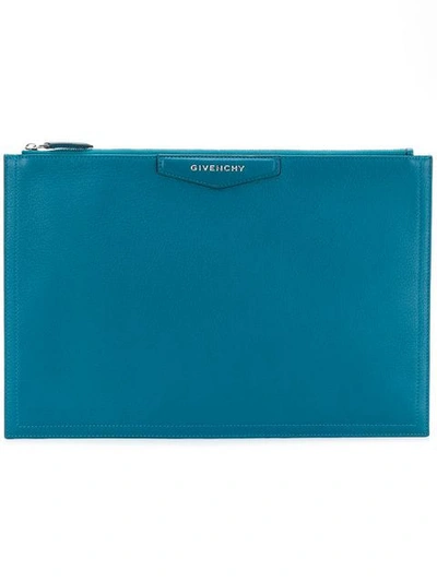 Givenchy Large Logo Clutch In Blue
