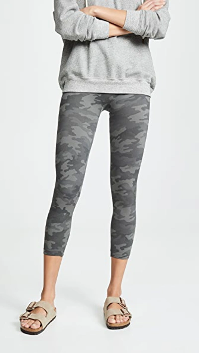 Spanx Cropped Look At Me Now Seamless Leggings In Heather Grey Camo