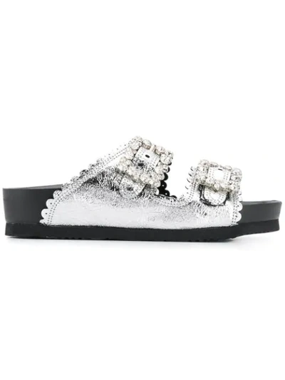 Suecomma Bonnie Crystal Buckle Metallic Sandals In Silver