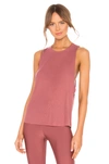 Alo Yoga Heat Wave Tank In Rosewood