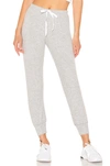 Onzie Weekend Jogger In Gray