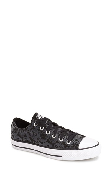 rose print converse