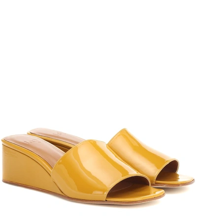 Loq Sol Patent Leather Wedge Sandals In Yellow