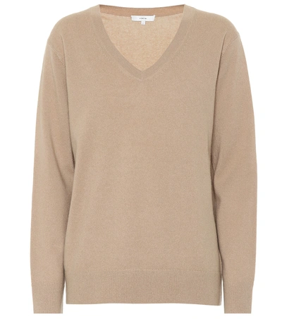 Vince Cashmere Sweater In Beige