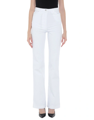 A_plan_application Jeans In White