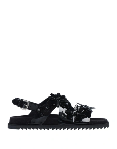 Tod's Sandals In Black