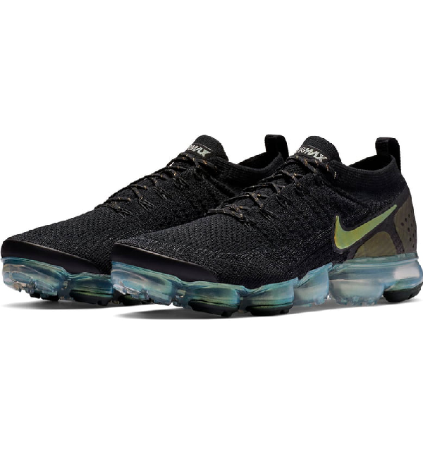 nike vapormax flyknit 2 silver