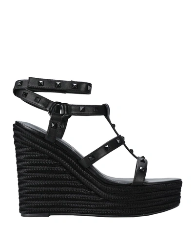 Kendall + Kylie Sandals In Black