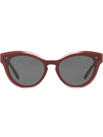 Valentino Cat Eye Sunglasses In Rot