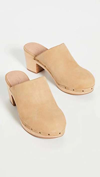 Madewell The Ayanna Clog In Acorn