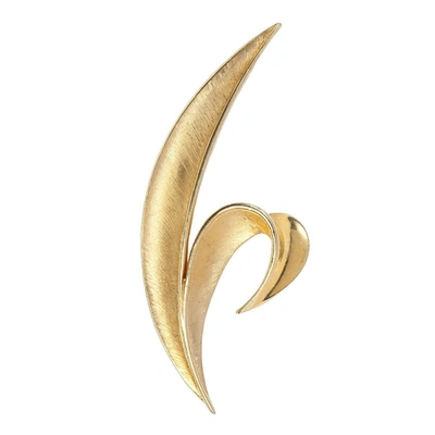 Susan Caplan Vintage 1960s Vintage Trifari Gold Leaf Brooch