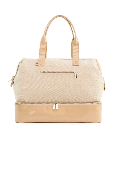 Beis The Weekend Patent Travel Tote In Beige