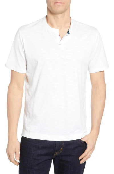 Robert Graham Greco Classic Fit Henley In White