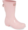 Hunter Original Short Adjustable Back Gloss Waterproof Rain Boot In Candy Floss Rubber