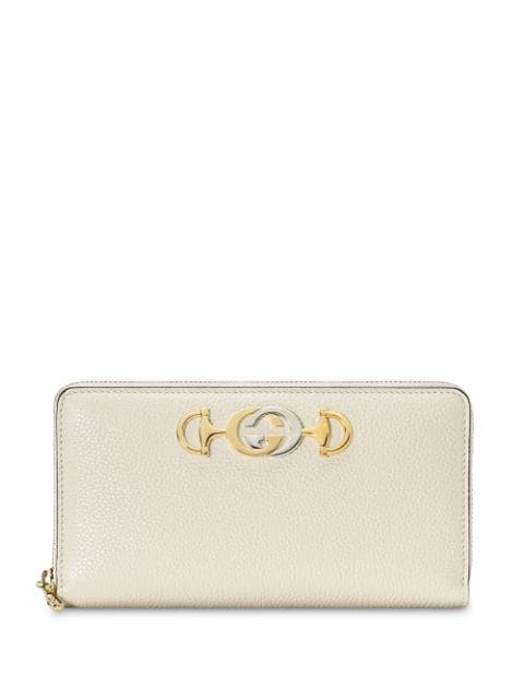 Gucci Zumi Grainy Leather Zip Around Wallet In White | ModeSens