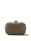 Bottega Veneta Knot Clutch Bag In Green