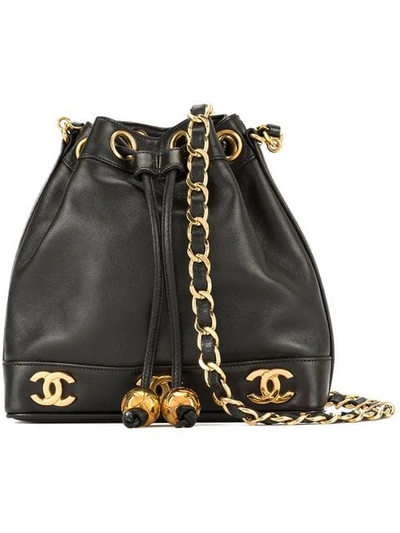 Pre-owned Chanel 1991-1994 Cc Logo Chain Drawstring Shoulder Bag In Black
