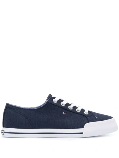 Tommy Hilfiger Essential Logo Sneakers In Blue