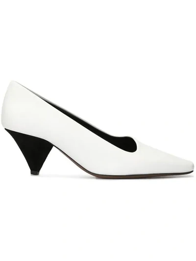 Neous Asco Pumps In White