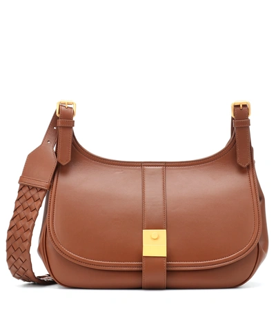 Bottega Veneta Saddle Leather Shoulder Bag In Brown