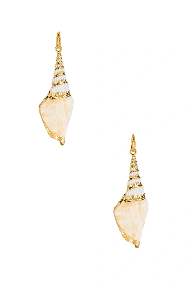 Amber Sceats Talisa Earrings In Metallic Gold.
