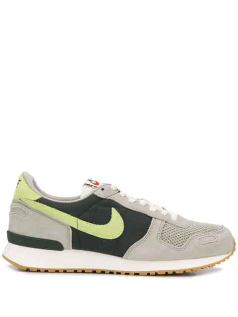 nike air vortex green