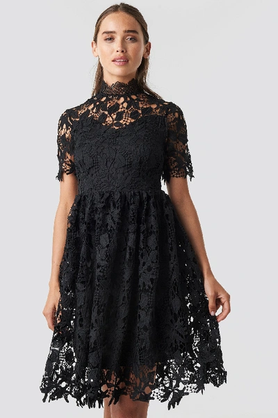 Na-kd High Neck Short Sleeve Lace Dress - Black