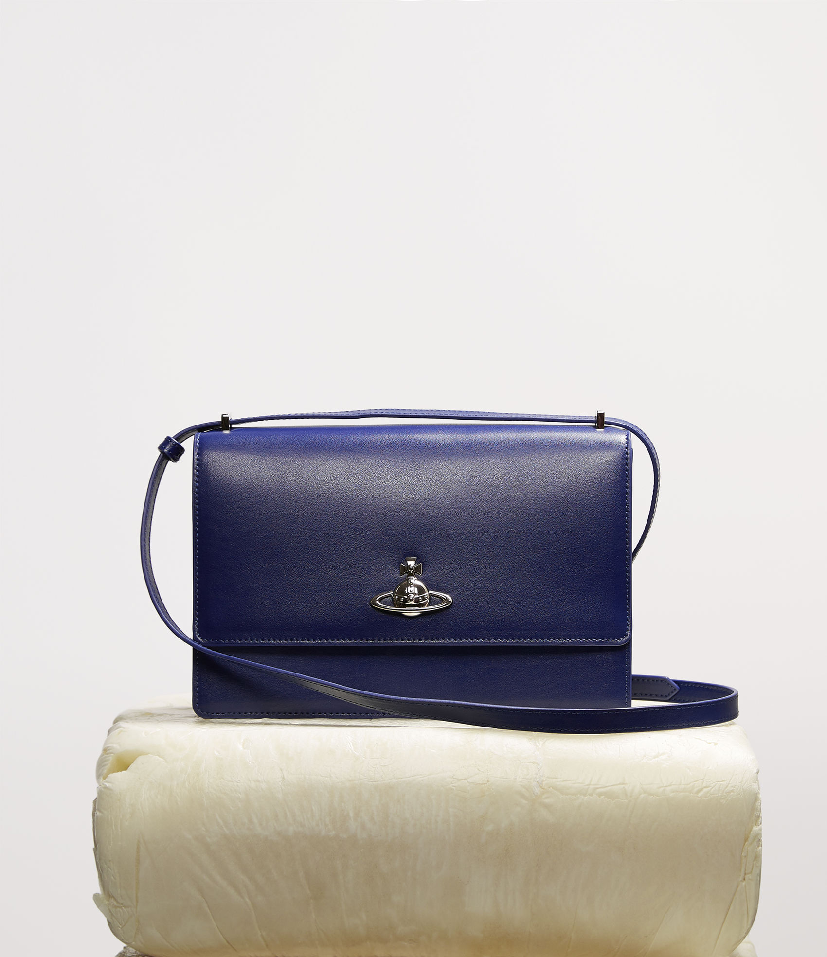 vivienne westwood matilda bag