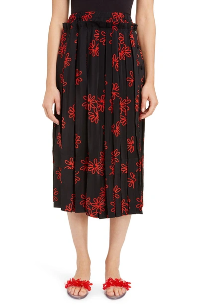 Simone Rocha Wiggle Flower Pleated Skirt In Black Red
