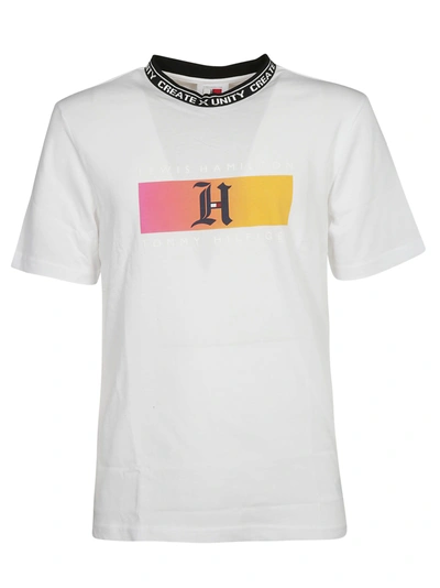engagement badge Seasoning Tommy Hilfiger Lewis Hamilton Ombre Monogram T-shirt In Bright White |  ModeSens