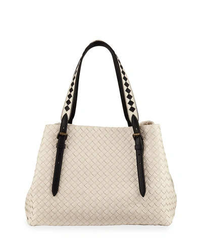 Bottega Veneta Cesta Intrecciato Small Tote Bag In White/black