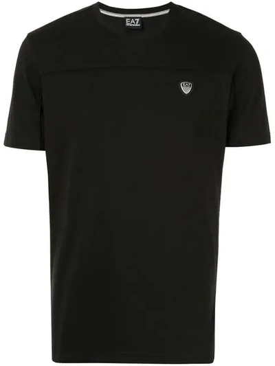 Ea7 Logo T-shirt In Black