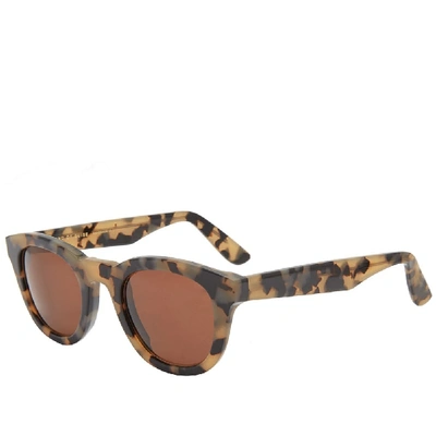 A Kind Of Guise Acapulco Sunglasses In Brown