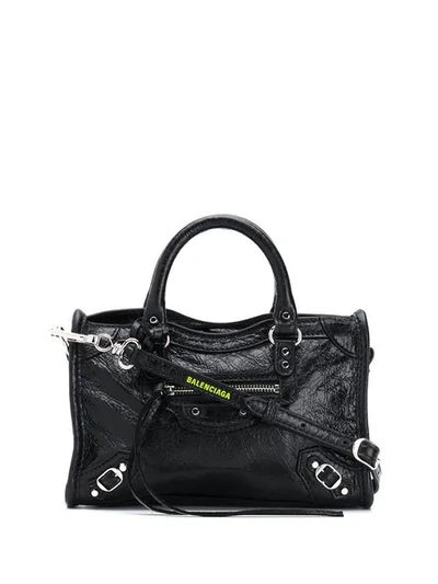 nano city bag balenciaga