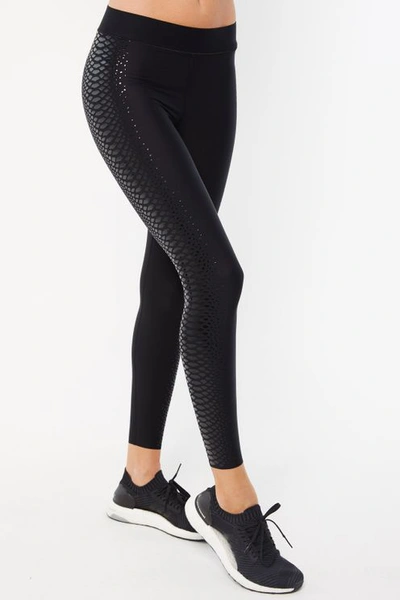 Ultracor Ultra-high Boa Holographic Leggings In Nero Graphite