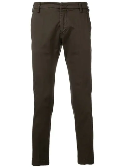 Entre Amis Slim Fit Trousers In Brown