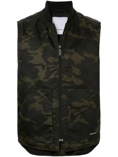 Ports V Camouflage Gilet In Green