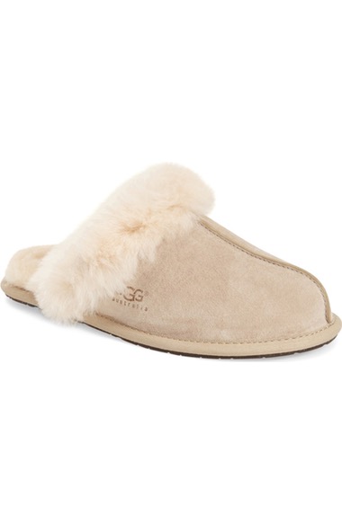 ugg scuffette slippers sand